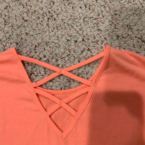 Girls shirt - Picture 3 of 3